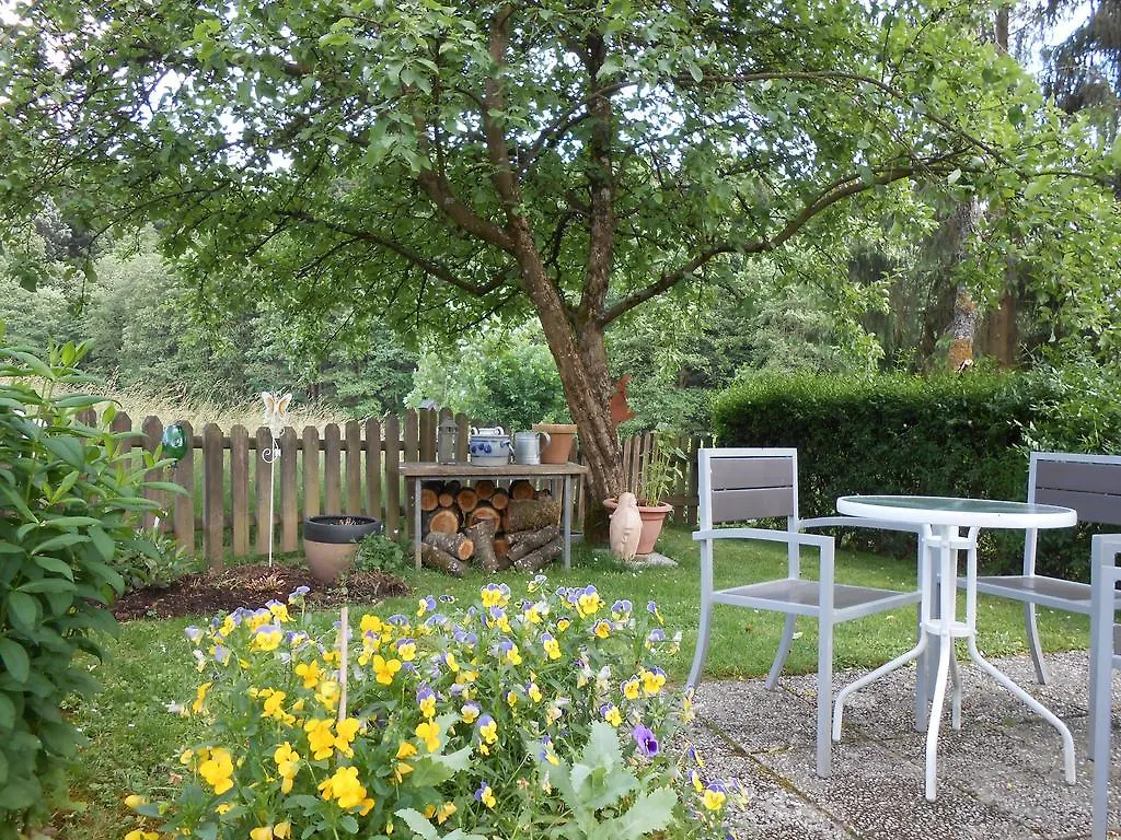 Ferienwohnung Gross غرافناو 0*,  ألمانيا